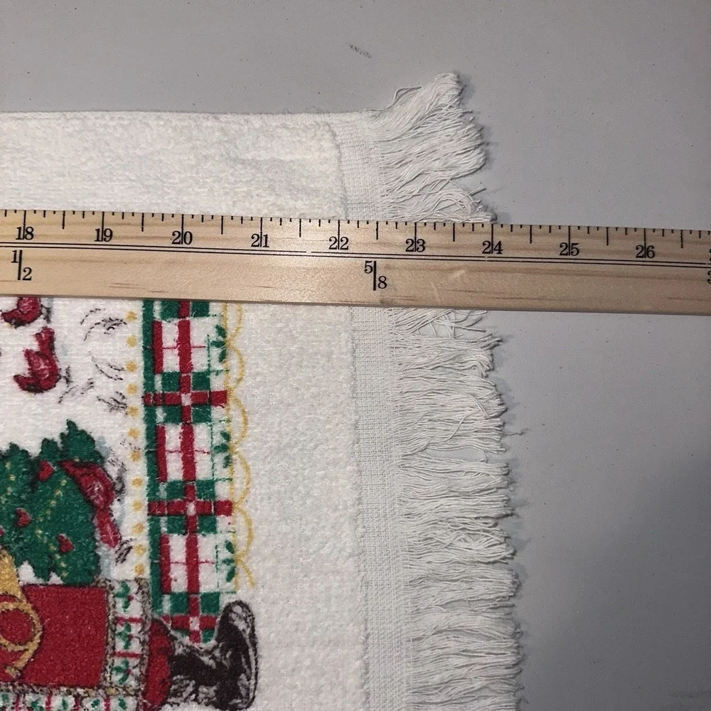 Vintage‎ Cannon Tea Hand Towel Christmas Santa Cardinals Winter Fringe 15x24